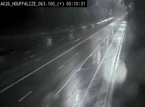 Webcam autoroute des Ardennes (E25/A26) à hauteur d'Houffalize. Vue orientée vers Baraque de Fraiture