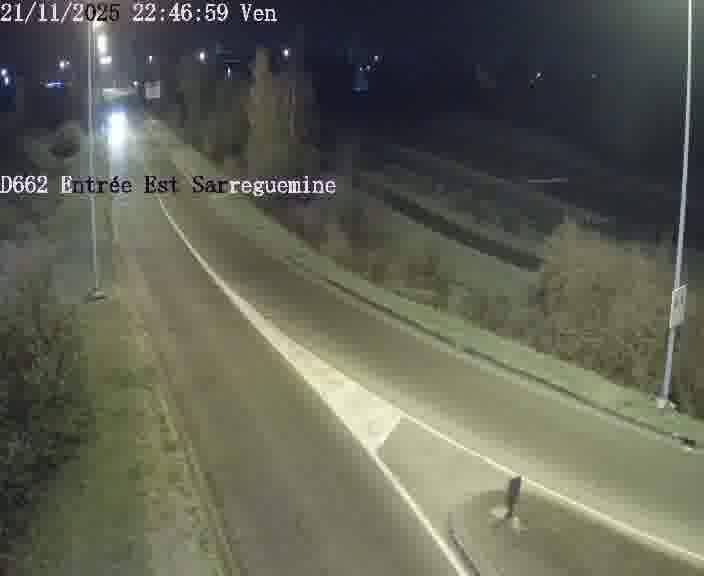 Point de vue trafic déployé sur D662 (France) à Sarreguemines, regardant vers Sarreguemines, aidant conducteurs et services à anticiper les flux.
