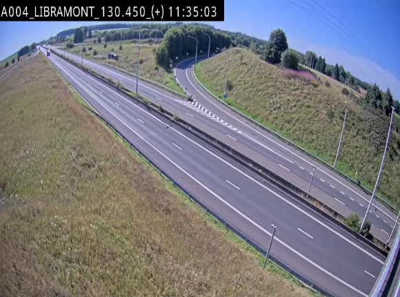 Webcam à Libramont sur l'E411 à la jonction avec la N89 menant vers Bouillon et la France. Vue orientée vers Arlon