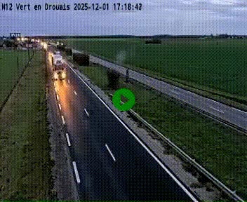Webcam à hauteur de Vert-en-Drouais sur la N12, en périphérie de Dreux. Vue orientée vers Alençon