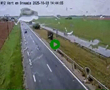 Webcam à hauteur de Vert-en-Drouais sur la N12, en périphérie de Dreux. Vue orientée vers Alençon