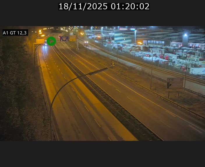 Traffic live webcam Luxembourg Senningerberg - A1 direction Allemagne - BK 12.3