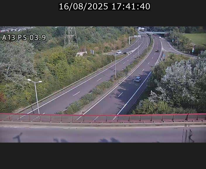 Traffic live webcam Luxembourg Differdange - A13 direction Esch-sur-Alzette - BK 3.9
