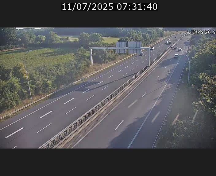 Traffic live webcam Luxembourg Croix de Bettembourg, rond-point d'Hellange - A13 direction Allemagne - BK 20.9