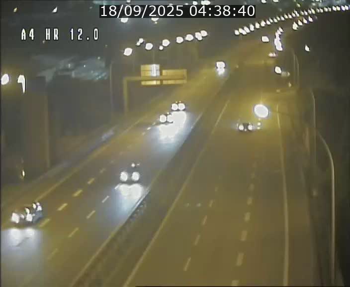Traffic live webcam Luxembourg Jonction Foetz - A4 - BK 12.0 - direction Esch sur Alzette