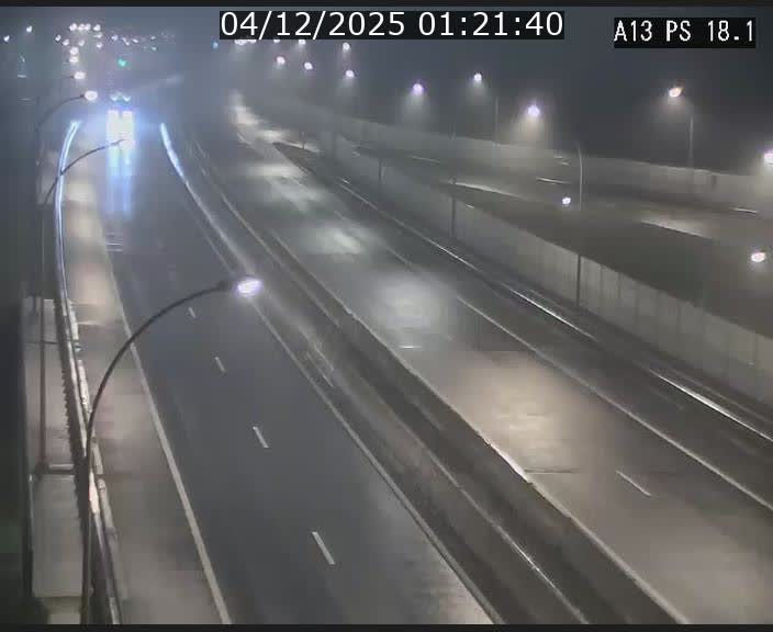 Traffic live webcam Luxembourg Dudelange - A13 direction Croix de Bettembourg - BK 18.1