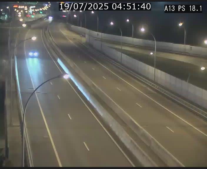 Traffic live webcam Luxembourg Dudelange - A13 direction Croix de Bettembourg - BK 18.1