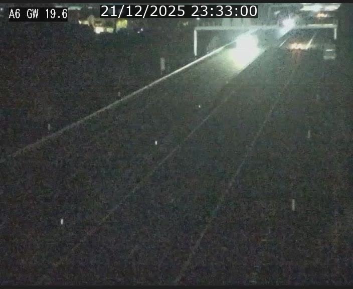 Traffic live webcam Luxembourg - Steinfort - A6 - BK 19.6 - direction Belgique