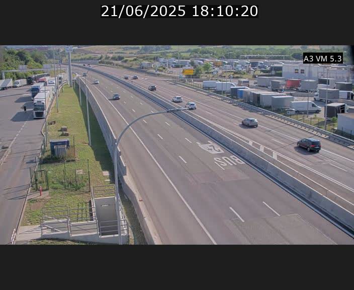 Traffic live webcam Luxembourg Aire de Berchem - A3 - BK 5 - direction France