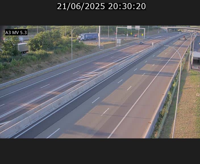 Webcam à l'Aire de Berchem au Luxembourg sur l'A3. Vue orientée vers la France