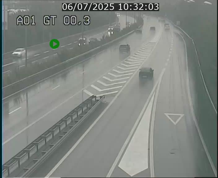 Traffic live webcam Luxembourg Croix de Gasperich - A1 direction Kirchberg - BK 0.3