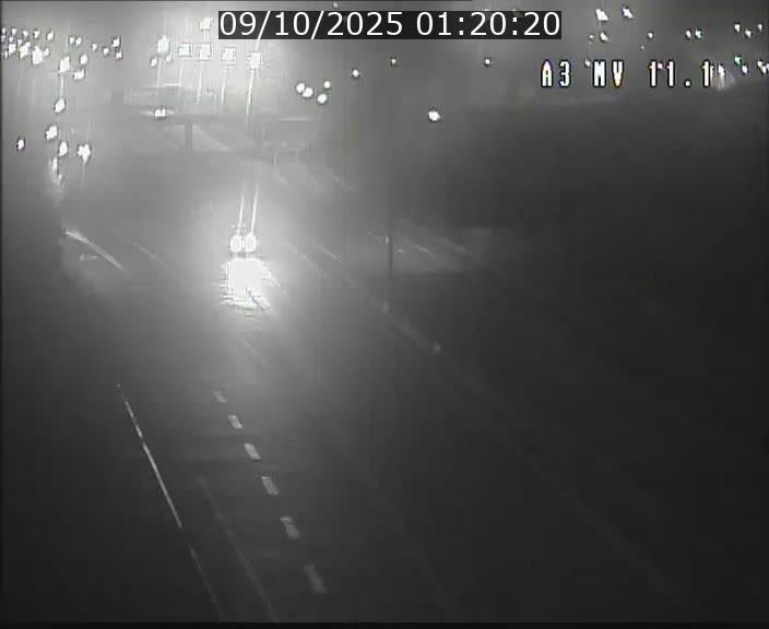 Traffic live webcam Luxembourg Croix de Bettembourg A3 - BK 11.1 - direction Luxembourg-ville