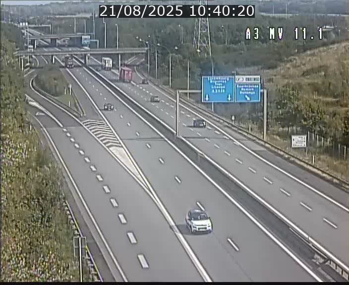 Traffic live webcam Luxembourg Croix de Bettembourg A3 - BK 11.1 - direction Luxembourg-ville