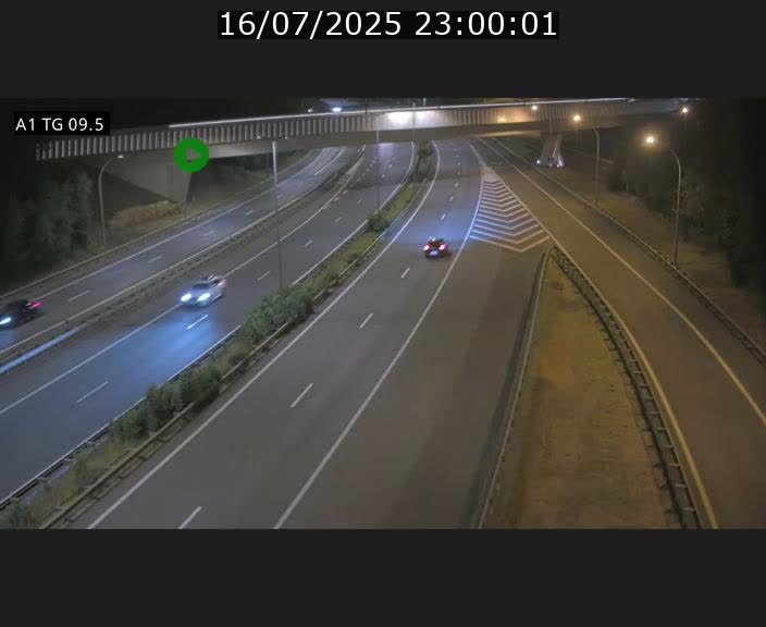 Traffic live webcam Luxembourg Jonction Grünewald - A1 direction Luxembourg-ville - BK 9.5
