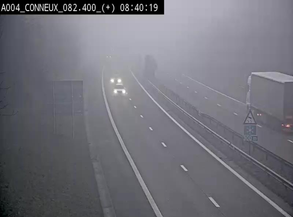 Webcam à hauteur de Conneux sur l'E411 en direction du sud de la Belgique