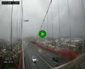 Webcam autoroute sur le périphérique de Bordeaux (A630) au nord de la ville. Caméra située sur le Pont d'Aquitaine.