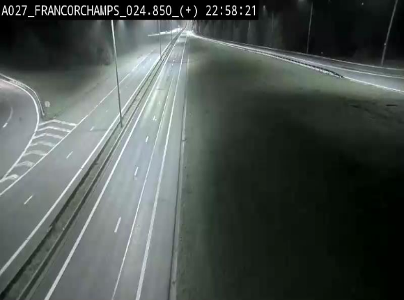 Caméra autoroutière à proximité du circuit de Spa-Francorchamps à Stavelot sur l'A27/E42