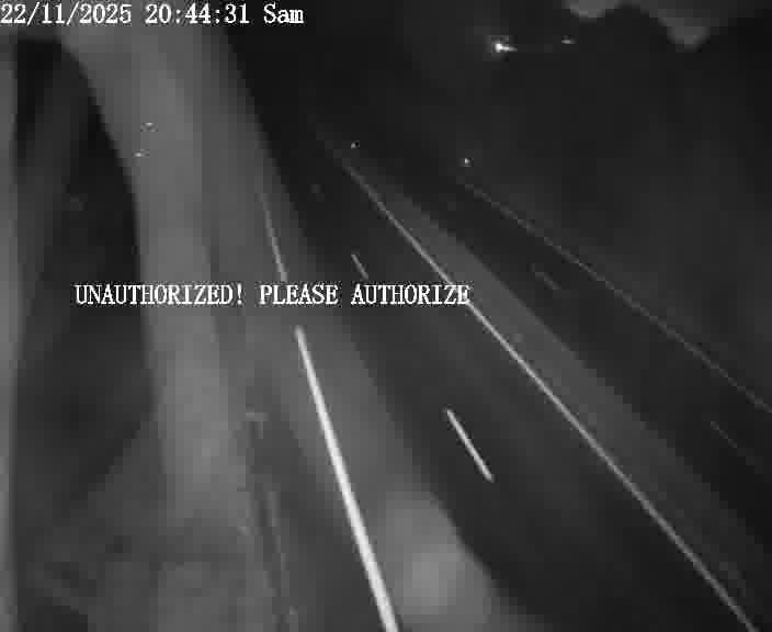 Webcam sur la D910 située dans la Côte des 4 vents. Vue orientée vers le bas, vers Saint-Avold.