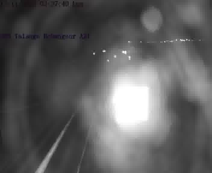 Webcam sur la D55 à Talange au niveau du pont surplombant l'A31 (sens droite-gauche vers Luxembourg). Vue orientée vers Ay-sur-Moselle.