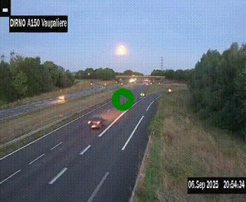 Webcam autoroute A150 à hauteur de La Vaupalière en périphérie de Rouen. Vue orientée vers Rouen