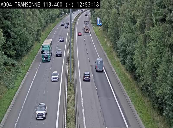 Caméra trafic E411 (A4) - Transinne direction Namur - BK 113.425