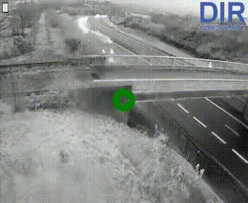 Webcam sur A84 à hauteur de Pont-Farcy, au niveau du pont autoroutier sur la Vire, au sud de Saint-Lô