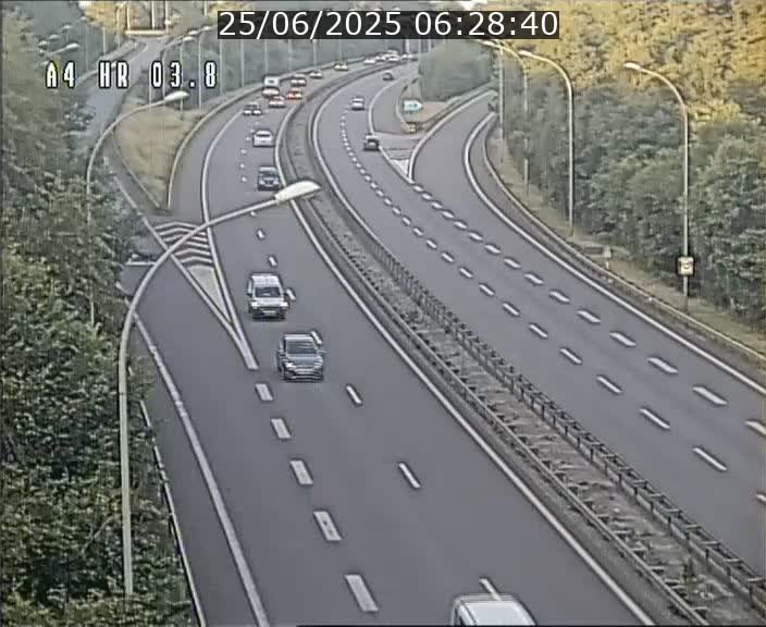 Webcam traffic A4 Luxembourg - BK 3.8 - Leudelange (direction Esch sur Alzette)