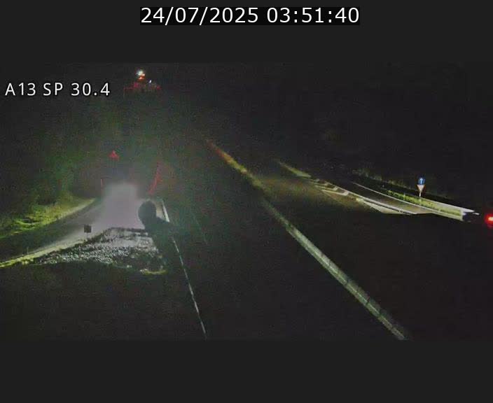 Traffic live webcam Luxembourg Altwies - A13 direction Luxembourg-ville - BK 30.4