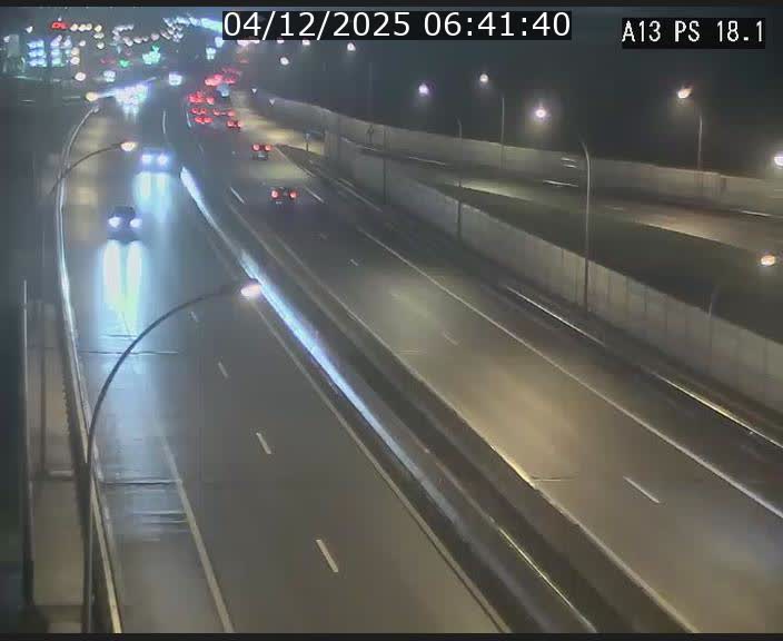 Traffic live webcam Luxembourg Dudelange - A13 direction Croix de Bettembourg - BK 18.1