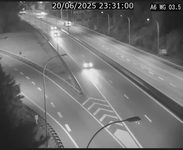 Traffic live webcam Luxembourg - Croix de Cessange - A6 - BK 3.5 - direction France/Allemagne