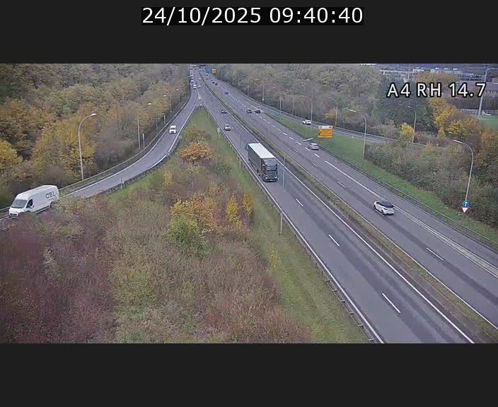 Traffic live webcam Luxembourg Jonction Lankelz - A4 - BK 14.7 - direction Luxembourg