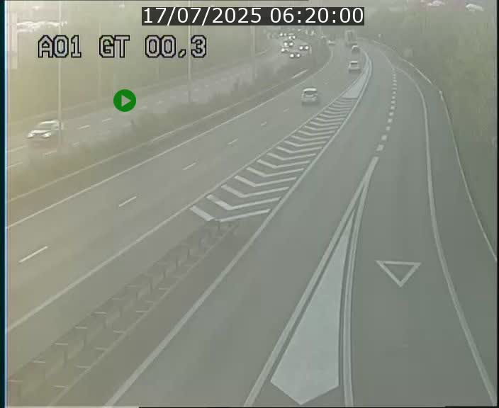 Traffic live webcam Luxembourg Croix de Gasperich - A1 direction Kirchberg - BK 0.3
