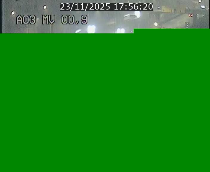 Traffic live webcam Luxembourg Croix de Gasperich - A3 - BK 0.4 - direction Luxembourg