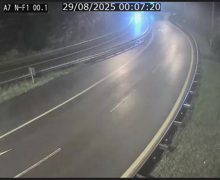 Webcam autoroute Luxembourg A7 située dans la sortie 1 Waldhof, vers la N11, avant le Tunnel Stafelter