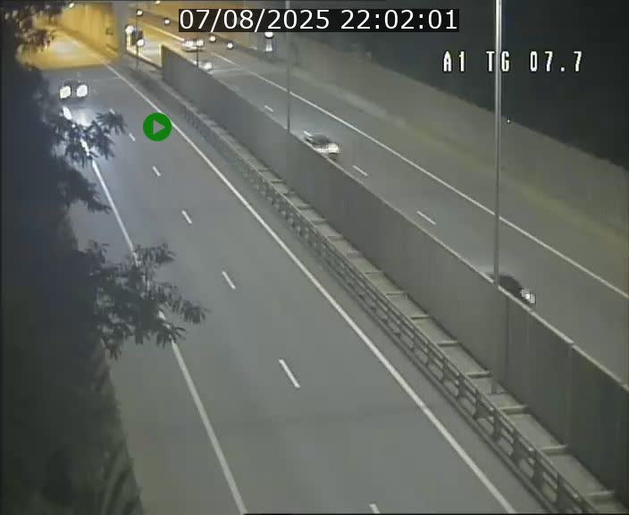 Traffic live webcam Luxembourg Kirchberg - A1 direction Luxembourg-ville - BK 7.7