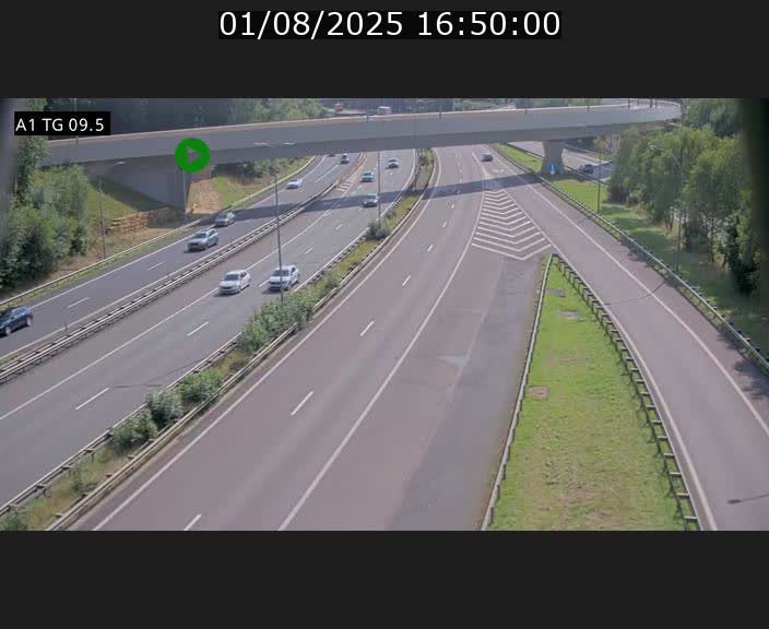 Traffic live webcam Luxembourg Jonction Grünewald - A1 direction Luxembourg-ville - BK 9.5
