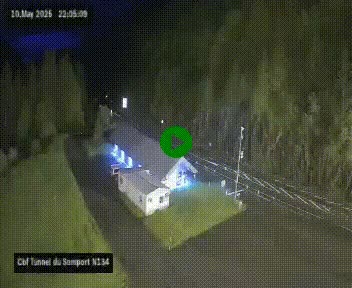 Webcam à l'entrée du tunnel du Somport, côté français, sur la N134, dans les Pyrénées, en direction de l'Espagne, à 1116 mètres d'altitude