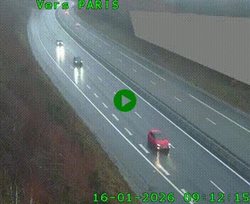 Caméra routière sur l'autoroute A20 à Saint-Pardoux-l'Ortigier, à la jonction avec l'A89. Vue orientée vers Paris
