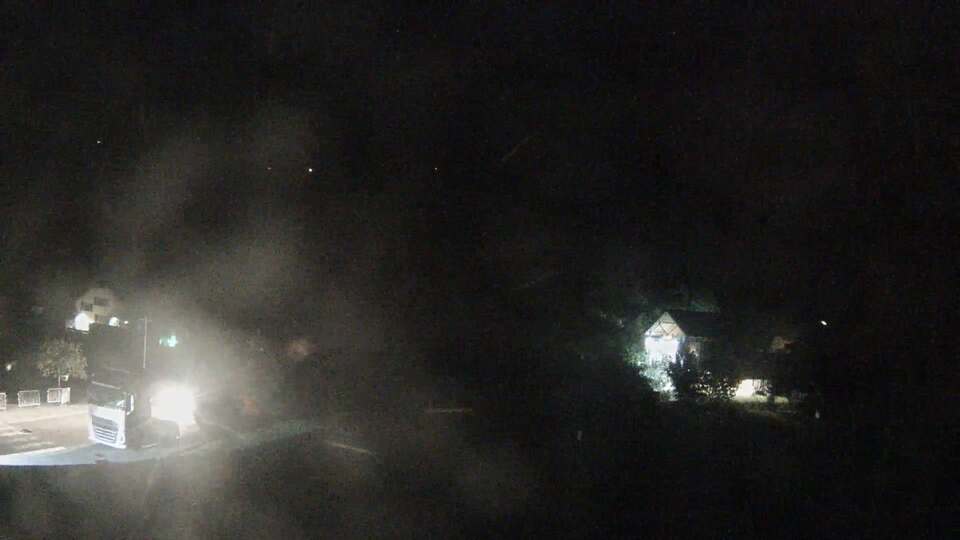 Webcam au niveau de la mairie du village du Bourg d'Oisans, aux pieds de l'Alpe d'Huez et aux portes du parc des Écrins