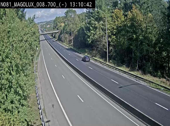 Webcam sur la N81 (E411) à hauteur de la jonction avec la N883. Vue orientée vers Arlon