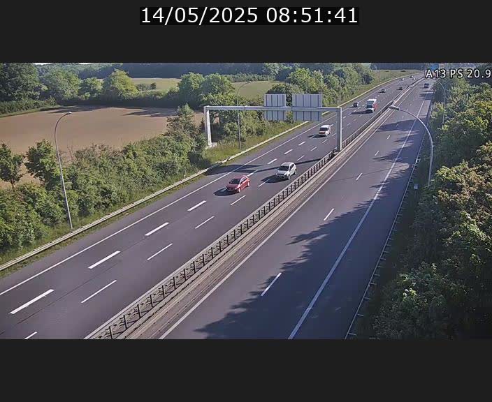 Traffic live webcam Luxembourg Croix de Bettembourg, rond-point d'Hellange - A13 direction Allemagne - BK 20.9