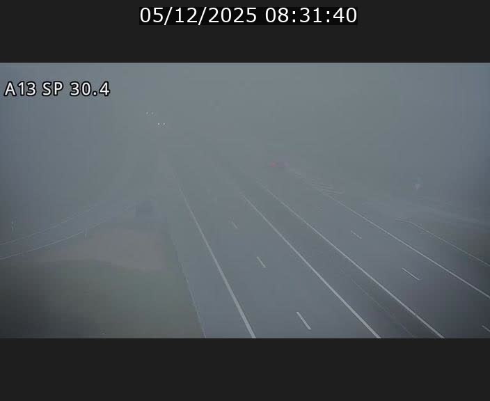 Traffic live webcam Luxembourg Altwies - A13 direction Luxembourg-ville - BK 30.4