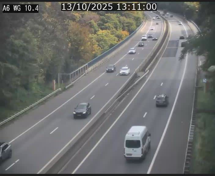 Traffic live webcam Luxembourg Mamer - A6 - BK 10.4 - direction Luxembourg/France/Allemagne