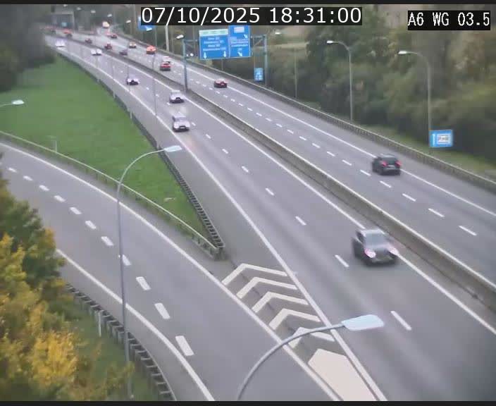 Traffic live webcam Luxembourg - Croix de Cessange - A6 - BK 3.5 - direction France/Allemagne