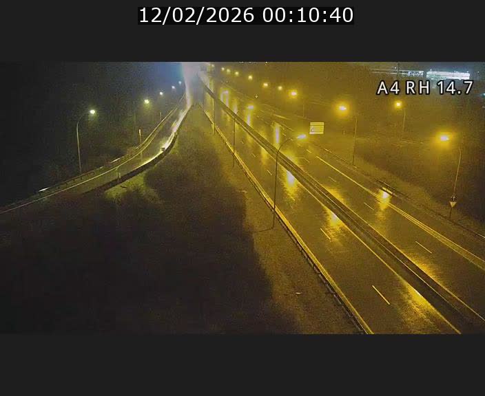 Traffic live webcam Luxembourg Jonction Lankelz - A4 - BK 14.7 - direction Luxembourg