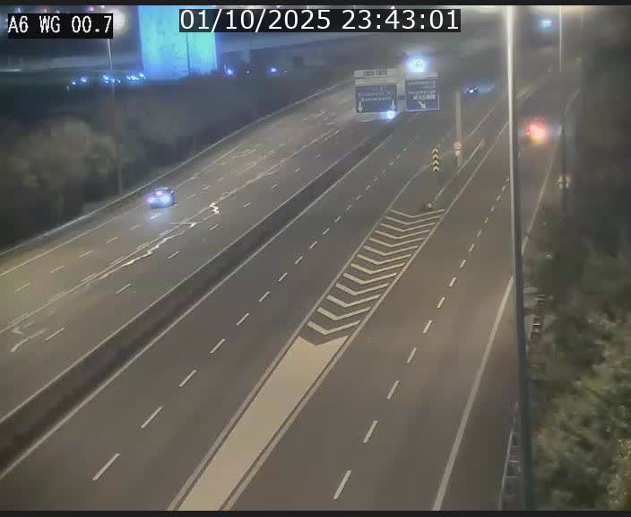 Traffic live webcam Luxembourg Croix de Cessange - A6 - BK 0.7 - direction A3 France