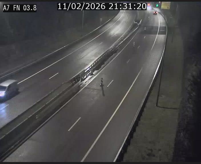 Caméra autoroute Luxembourg A7 - Passage à gibier Rëngelbour - direction Tunnel Stafelter