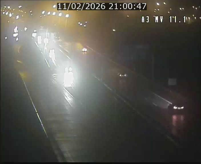 Traffic live webcam Luxembourg Croix de Bettembourg A3 - BK 11.1 - direction Luxembourg-ville
