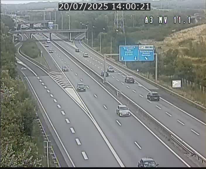 Traffic live webcam Luxembourg Croix de Bettembourg A3 - BK 11.1 - direction Luxembourg-ville