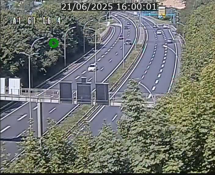 Traffic live webcam Luxembourg Hamm - A1 direction Sandweiler - BK 6.4
